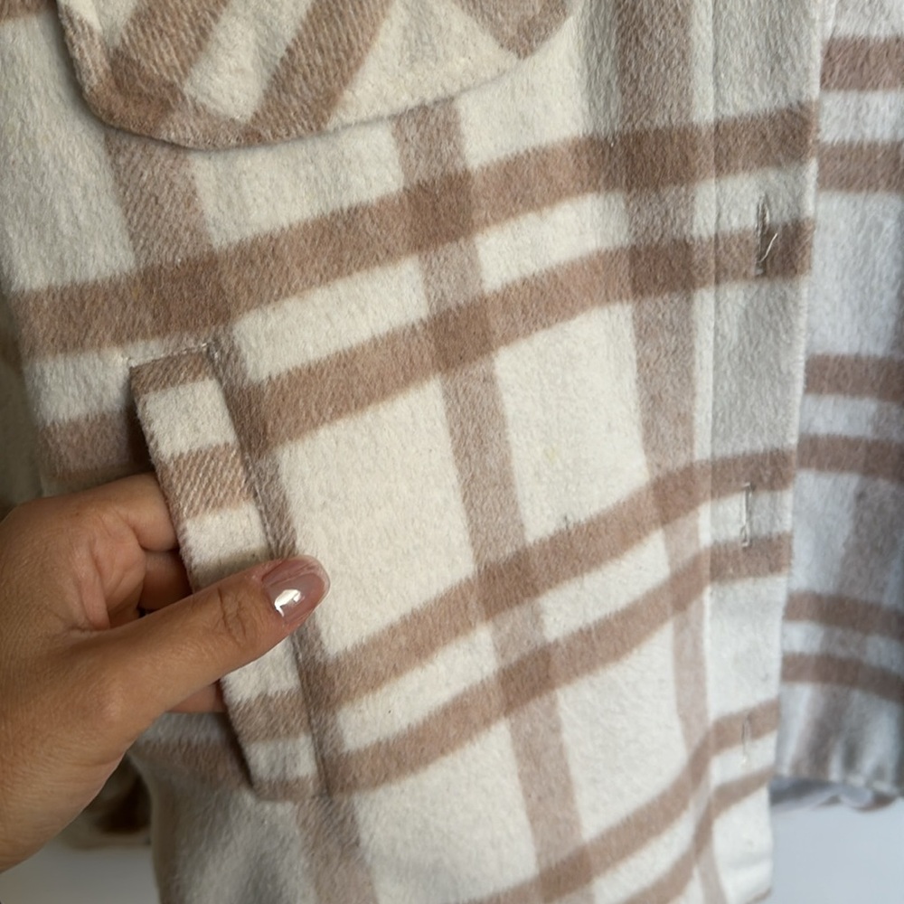 Thread & Supply Shacket - Picture 4 of 7
